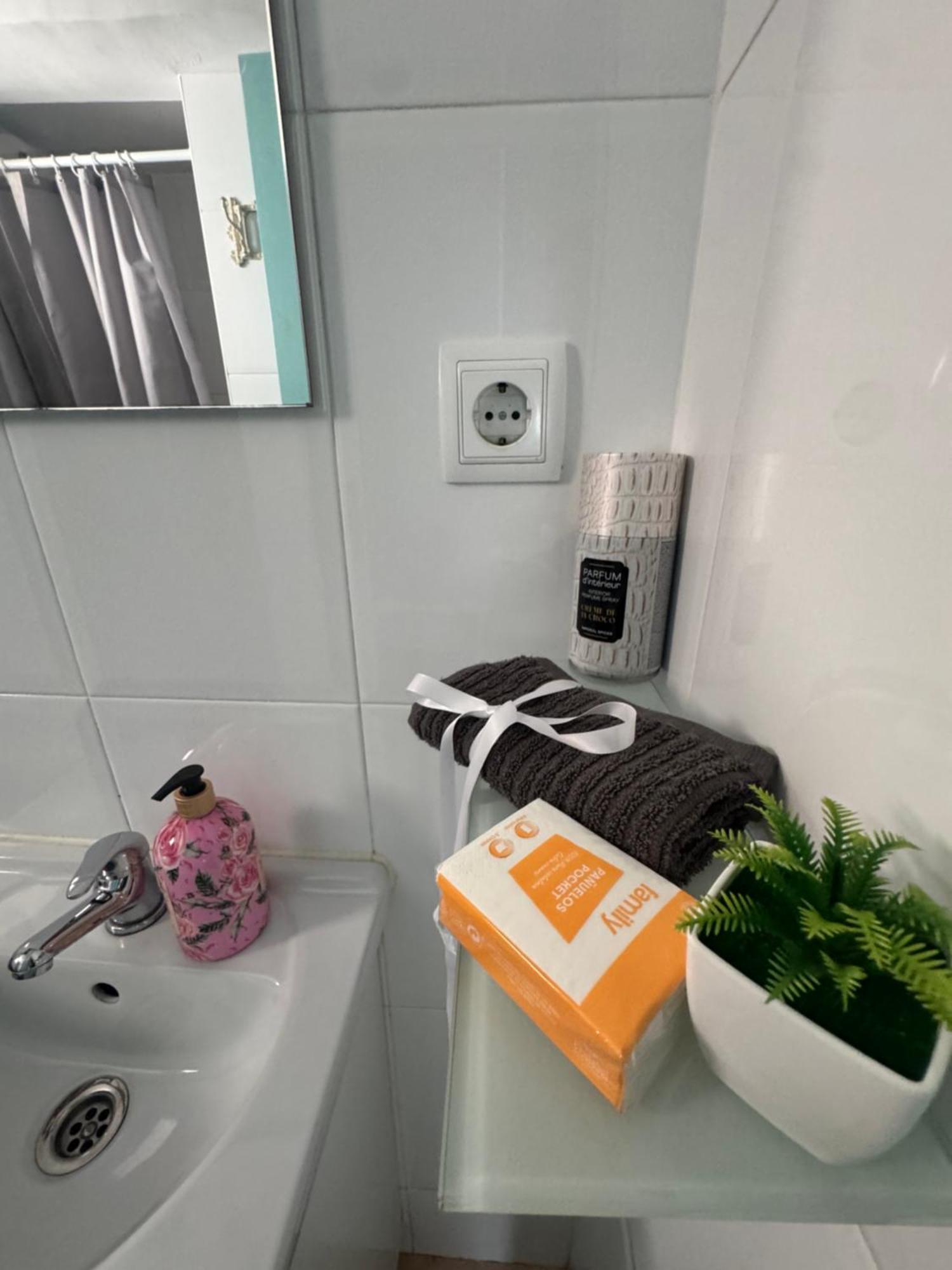 Lindo Y Acogedor Apartamento Grao Playa Gandia Piso 5To Sin Ascensor 외부 사진